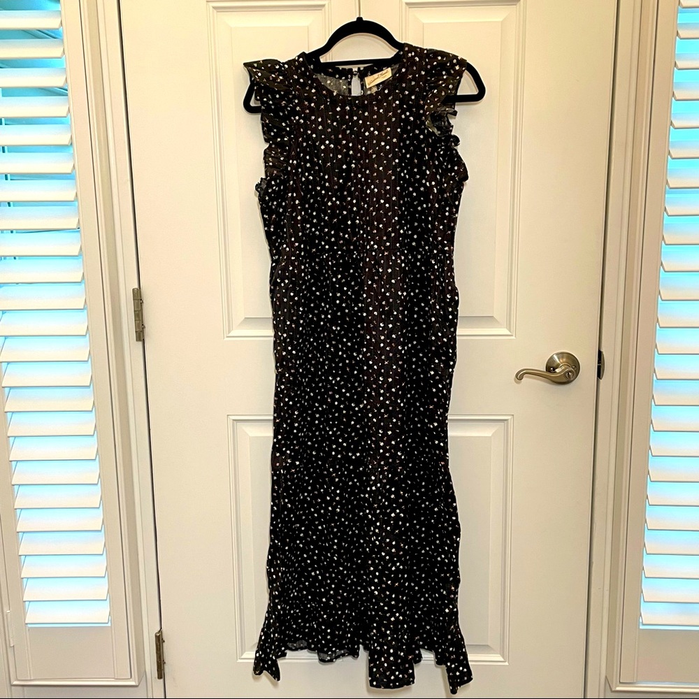 NWT – Black and Floral Pattern Midi Dress with Pockets